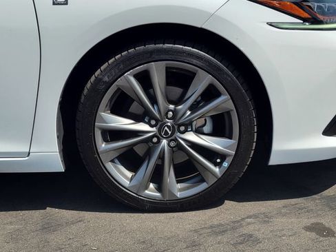 Used 2019 Lexus ES 350 F Sport w/ Accessory Package 2 FWD image 30