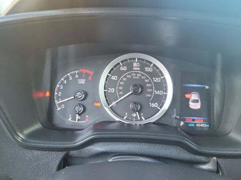 Certified 2022 Toyota Corolla LE image 28