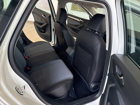 New 2025 Volkswagen Jetta SE image 14