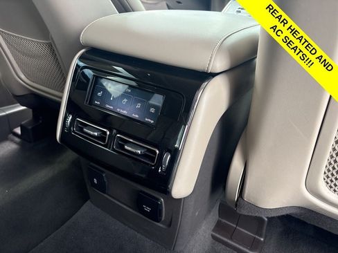 Used 2023 Lincoln Aviator Grand Touring w/ Equipment Group 301A AWD/4WD image 8