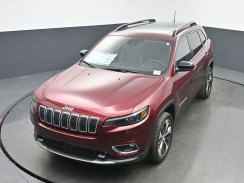 Used 2022 Jeep Cherokee Limited w/ Elite Package AWD/4WD image 38