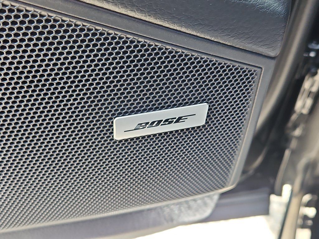 Certified 2024 Porsche Cayenne AWD/4WD image 22