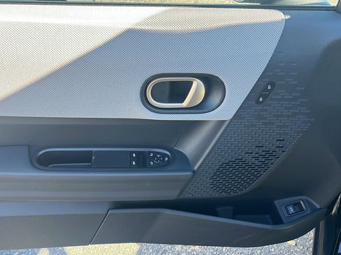 Used 2025 MINI Cooper S image 16