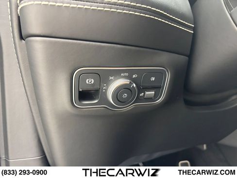 Used 2021 Aston Martin DBX AWD/4WD image 74