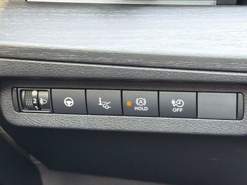 Certified 2023 Nissan Ariya FWD image 13