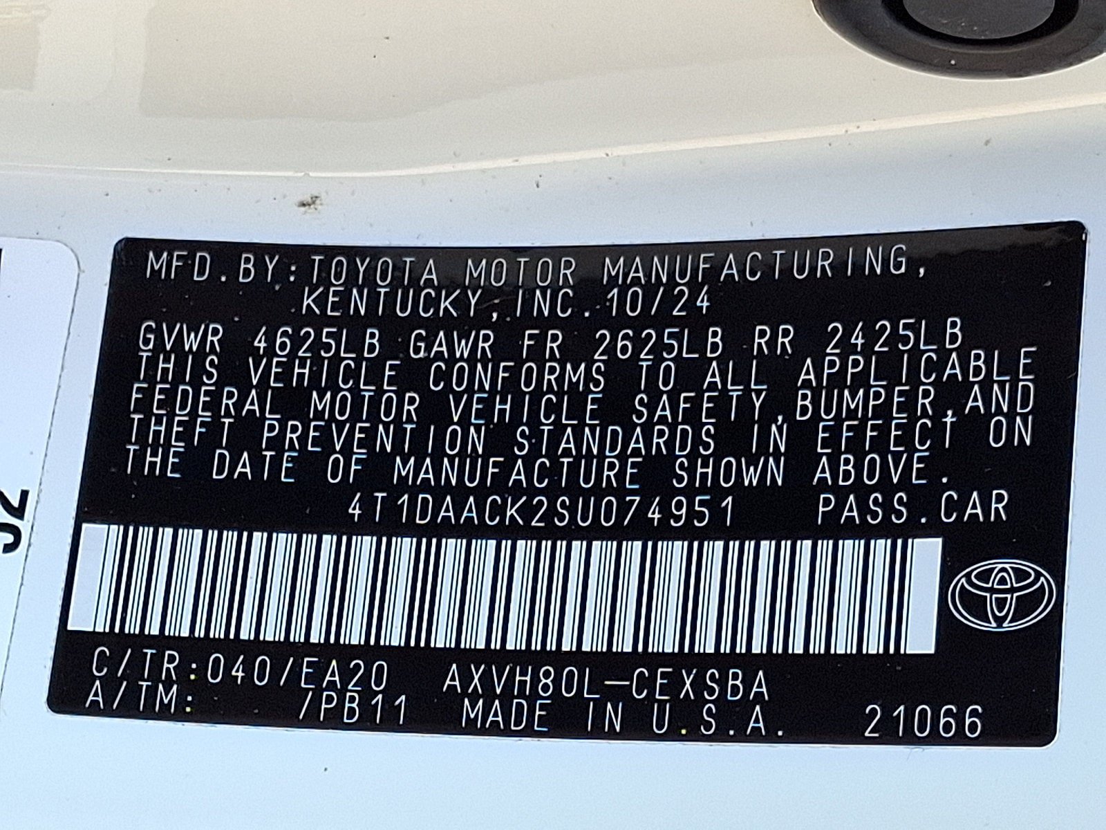 Certified 2025 Toyota Camry SE FWD image 27