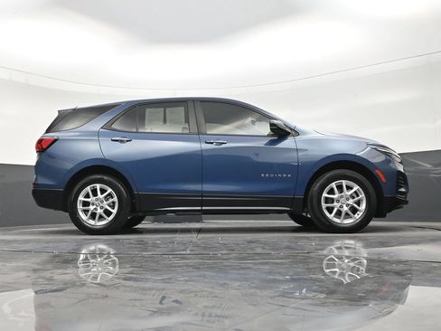 Used 2024 Chevrolet Equinox LS FWD image 25