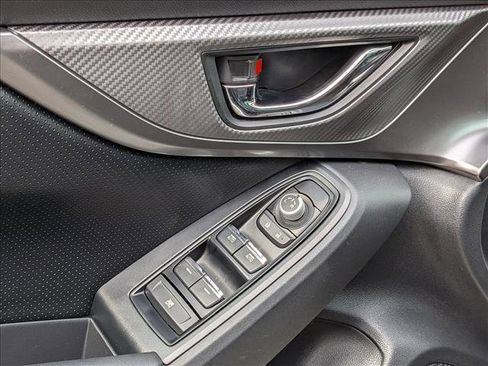 Used 2021 Subaru Crosstrek 2.5i Limited w/ Popular Package #5 image 4