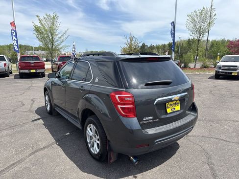 Used 2017 Chevrolet Equinox LT w/ Convenience Package AWD/4WD image 8