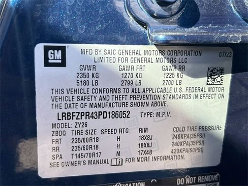 Used 2023 Buick Envision Essence image 31