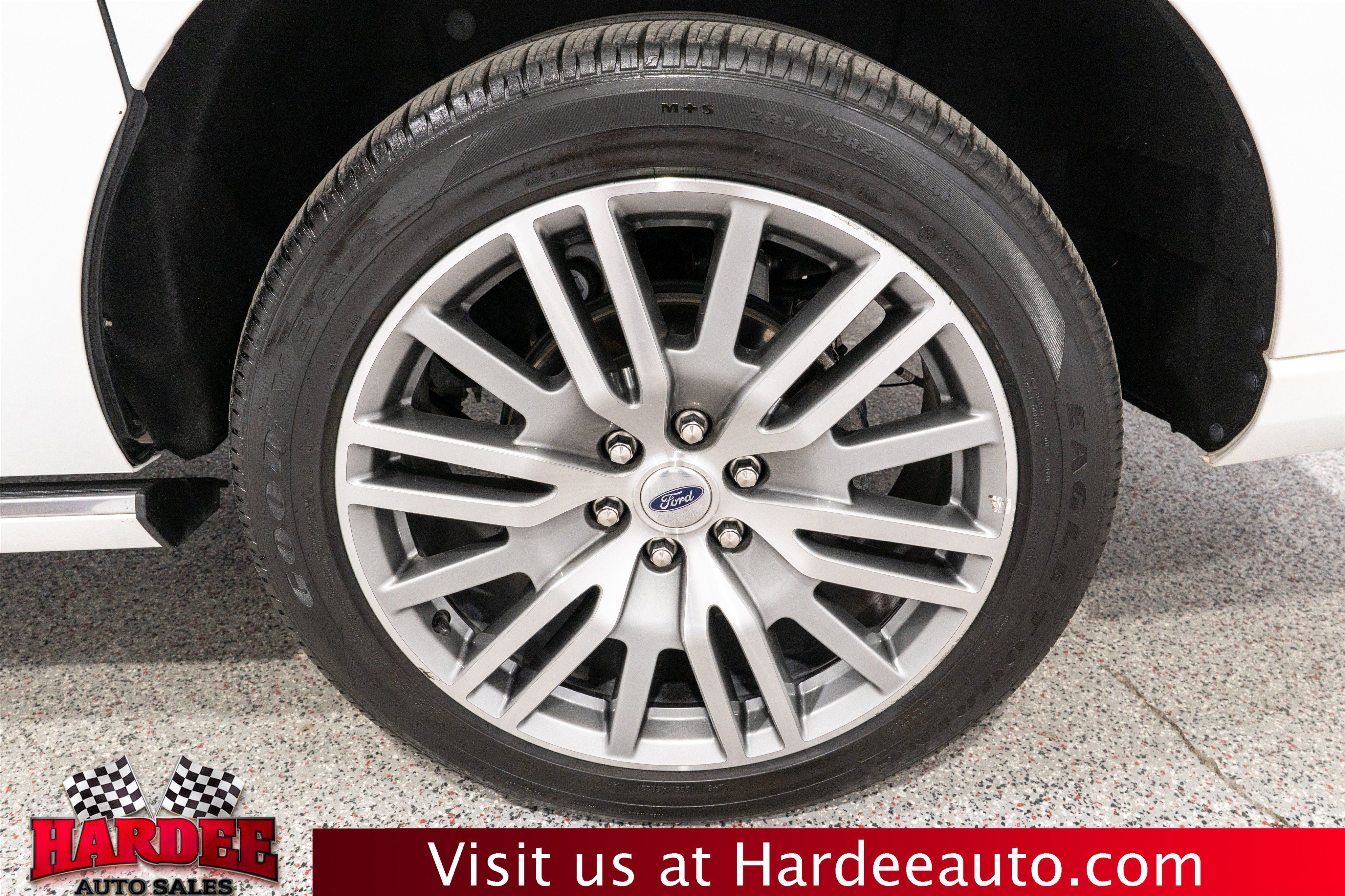 Used 2022 Ford Expedition Max Platinum AWD/4WD image 10