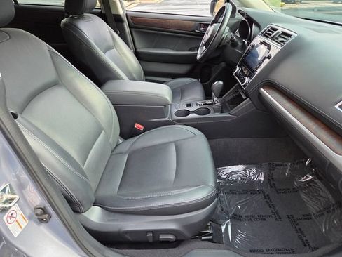 Used 2019 Subaru Outback 2.5i Limited w/ Protection Package #1 AWD/4WD image 16