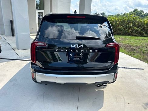 Certified 2024 Kia Telluride S w/ S Sunroof Package AWD/4WD image 5