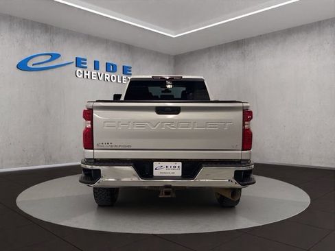 Used 2022 Chevrolet Silverado 3500 LT w/ Convenience Package AWD/4WD image 13