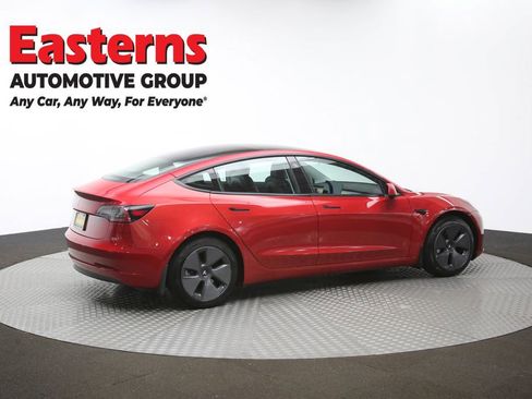 Used 2021 Tesla Model 3 Standard Range Plus image 41