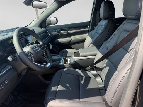 New 2027 GMC Terrain Elevation w/ Elevation Premium Package AWD/4WD image 22