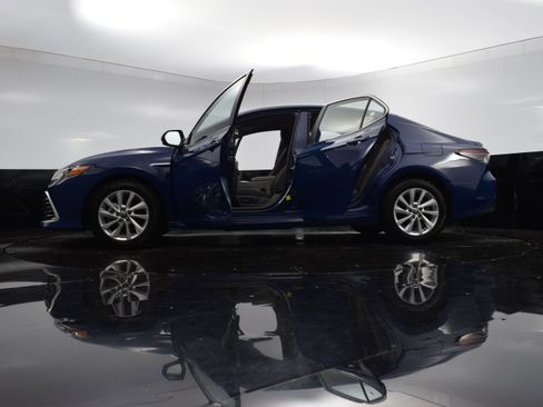 Used 2023 Toyota Camry LE w/ Cold Weather Package image 35