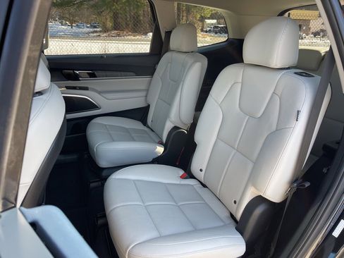 Certified 2023 Kia Telluride SX image 23