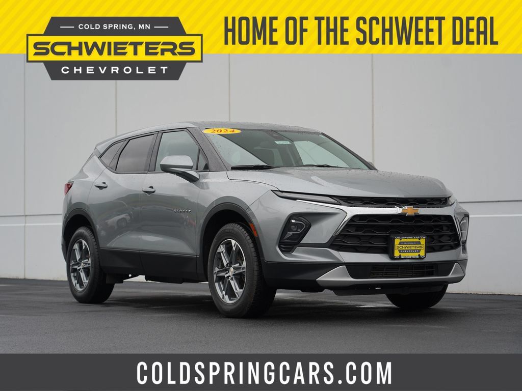 Certified 2024 Chevrolet Blazer LT AWD/4WD image 1