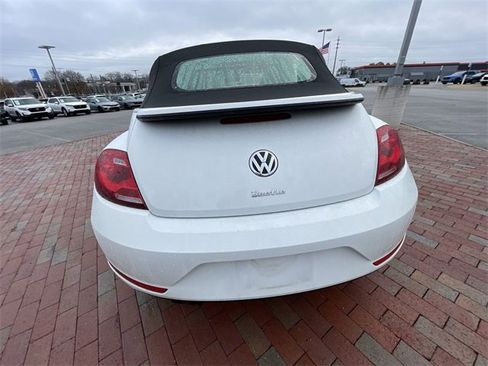 Used 2019 Volkswagen Beetle 2.0T SE image 13