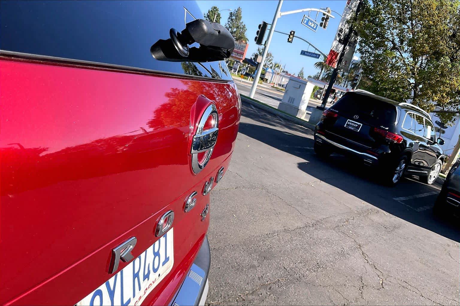 Used 2021 Nissan Rogue SV FWD image 30