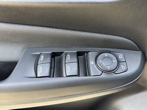 Used 2025 Buick Envista Preferred w/ Convenience I Package image 15