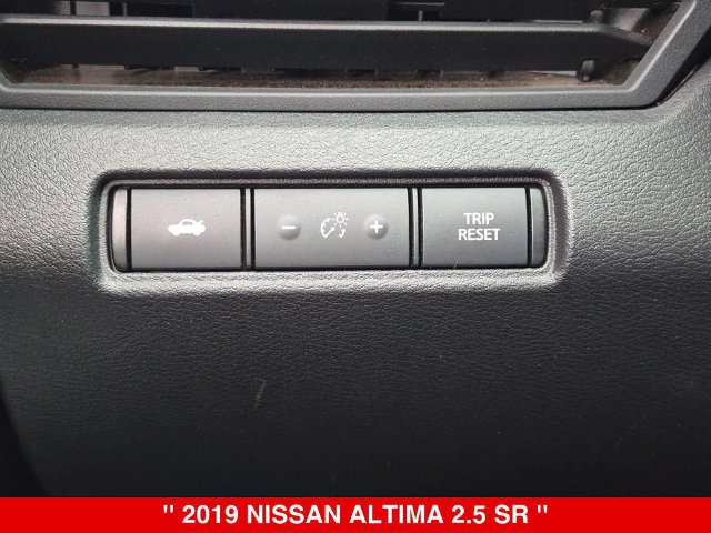 Used 2019 Nissan Altima 2.5 SR w/ SR Premium Package AWD/4WD image 19