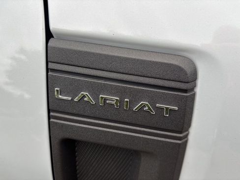 Used 2026 Ford Maverick Lariat AWD/4WD image 3