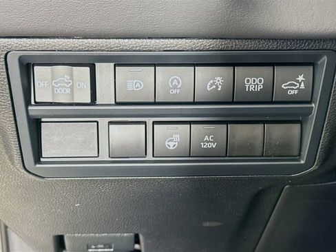 New 2026 Toyota Tundra Platinum AWD/4WD image 10