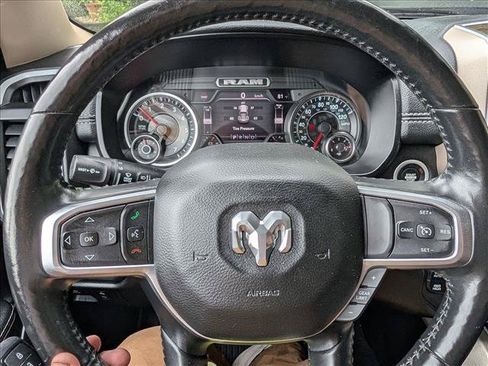 Used 2020 RAM 1500 Laramie AWD/4WD image 35