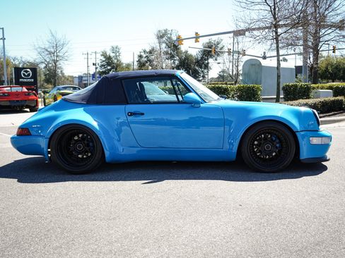 Used 1990 Porsche 911 Carrera RWD image 11