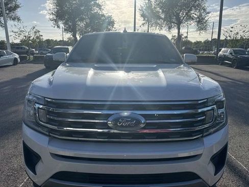 Used 2018 Ford Expedition Max XLT w/ Equipment Group 202A image 5