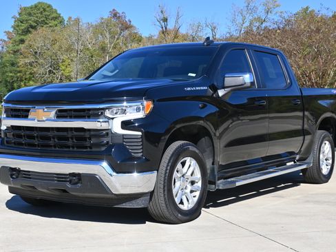 Used 2023 Chevrolet Silverado 1500 LT image 5