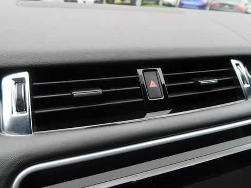 Used 2022 Land Rover Range Rover Sport HSE Dynamic image 42