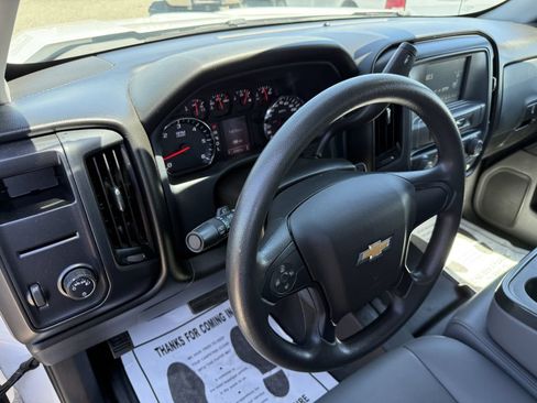 Used 2017 Chevrolet Silverado 1500 W/T AWD/4WD image 16