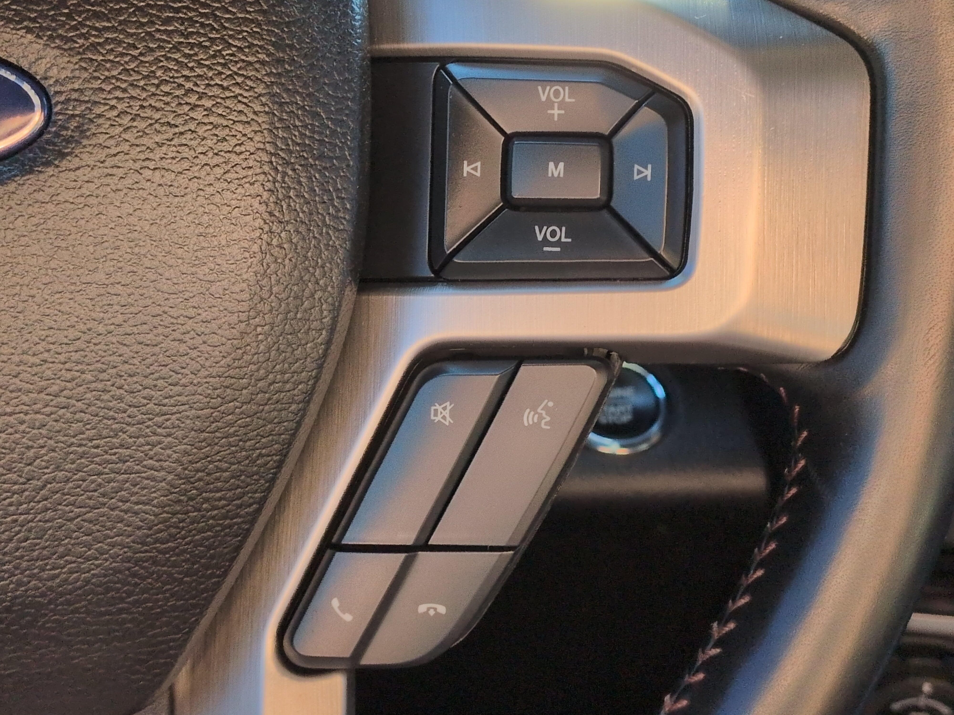 Used 2020 Ford F250 Platinum AWD/4WD image 25