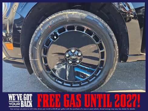 New 2026 Ford Maverick Lobo AWD/4WD image 31
