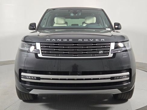 New 2026 Land Rover Range Rover Autobiography AWD/4WD image 8
