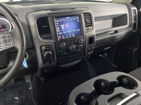 Used 2019 RAM 1500 Express w/ Wheel & Sound Group AWD/4WD image 26