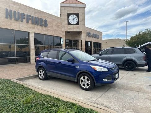 Used 2015 Ford Escape SE w/ Equipment Group 201A AWD/4WD image 1