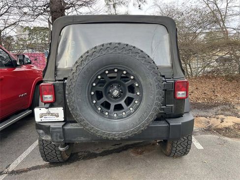 Used 2014 Jeep Wrangler Unlimited Sport w/ Connectivity Group image 7