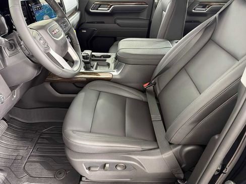 New 2026 GMC Sierra 1500 Elevation w/ Elevation Premium Package image 7