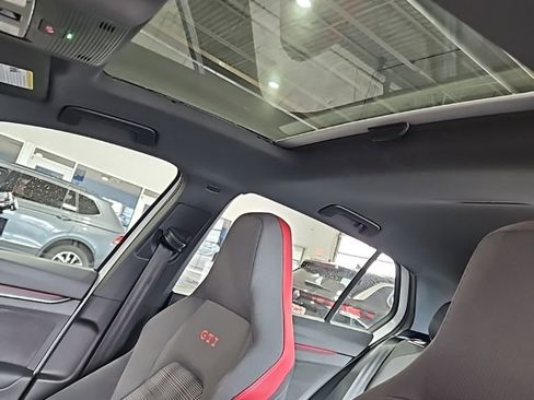 Used 2024 Volkswagen GTI SE image 28