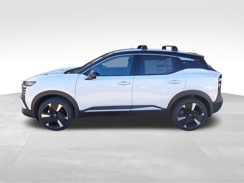 New 2026 Nissan Kicks SR w/ SR Premium Package AWD/4WD image 2