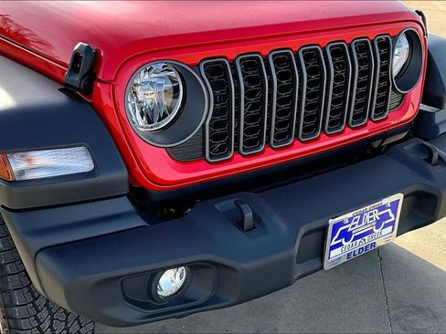 New 2026 Jeep Wrangler Unlimited Sport w/ Convenience Group AWD/4WD image 30
