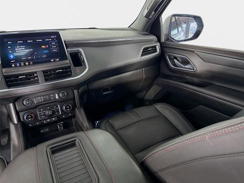 Certified 2021 Chevrolet Suburban RST w/ Luxury Package RWD image 25