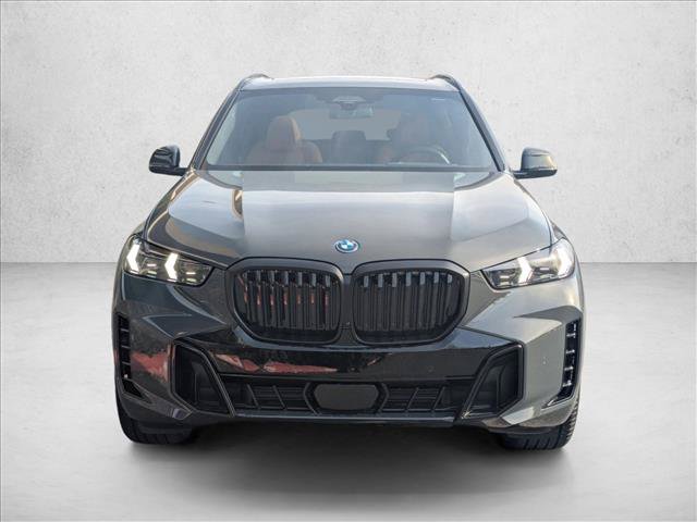 Used 2026 BMW X5 xDrive50e w/ M Sport Package AWD/4WD image 5