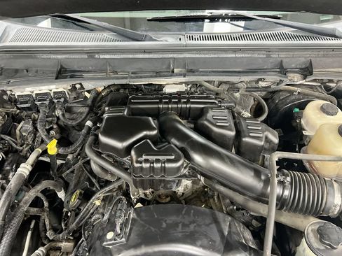 Used 2016 Ford F350 XLT RWD image 24