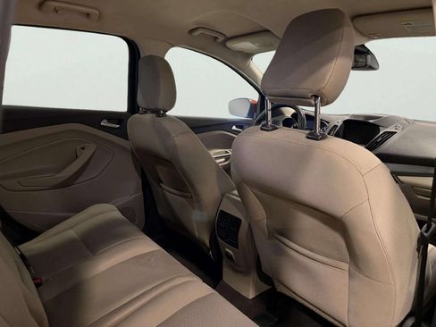 Used 2019 Ford Escape SE FWD image 23