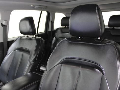 Used 2022 Jeep Grand Cherokee Limited 4xe image 5